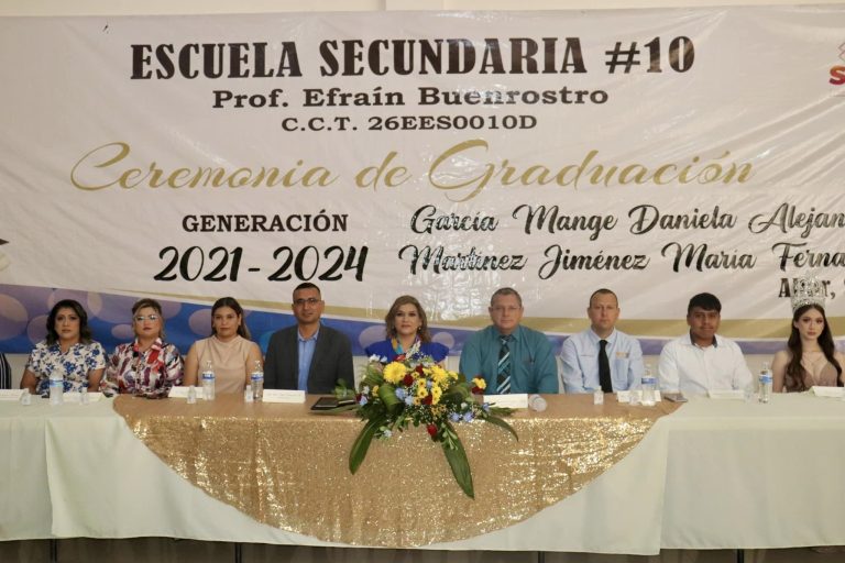 Ceremonia de fin de ciclo escolar.