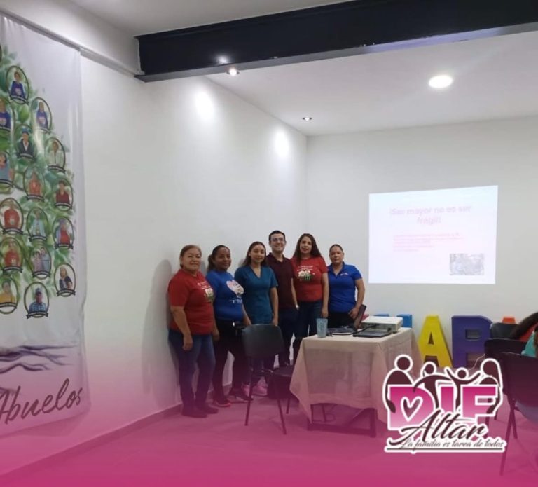 PLÁTICA DIRIGIDA A ADULTOS MAYORES