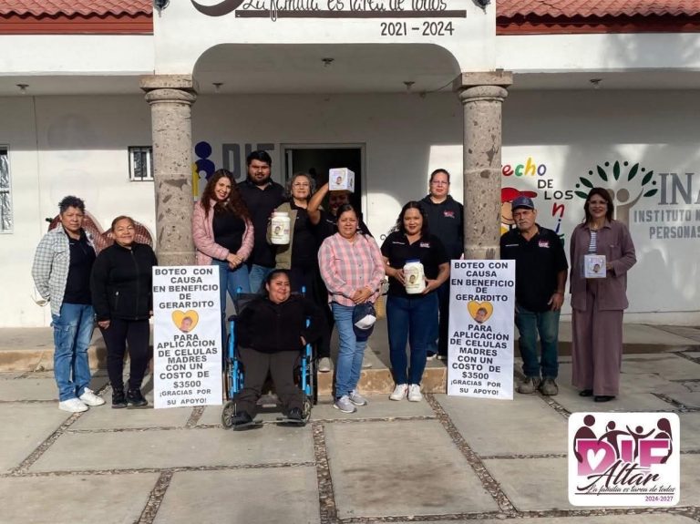 DIF APOYA A NIÑO GERARDITO DANIEL