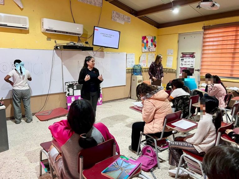 🟠VISITA DEL INSTITUTO MUNICIPAL DE LA MUJER AL EJIDO LLANO BLANCO