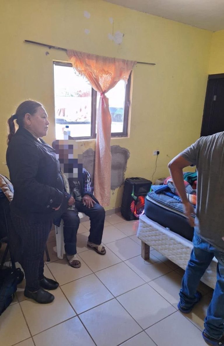 DIF BRINDA APOYO A FAMILIA